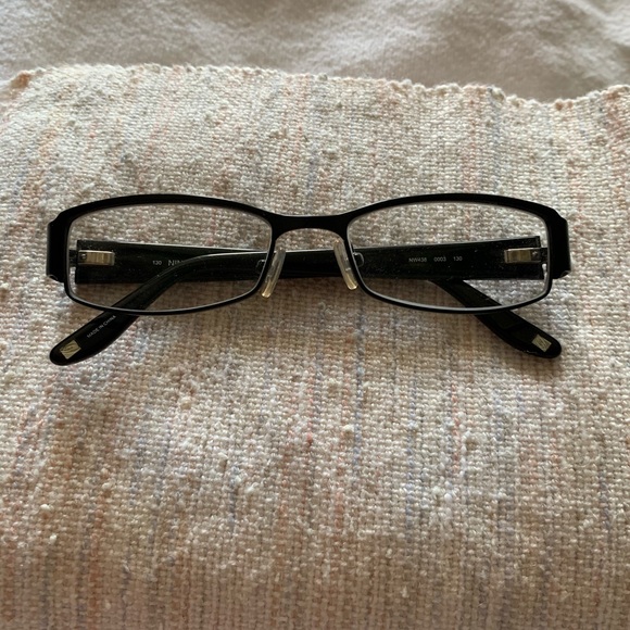 Girls eyeglasses Rx type - Picture 3 of 7